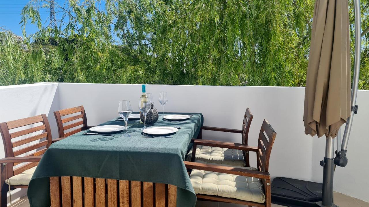 Green And Blue View Apartment البوفيرا المظهر الخارجي الصورة